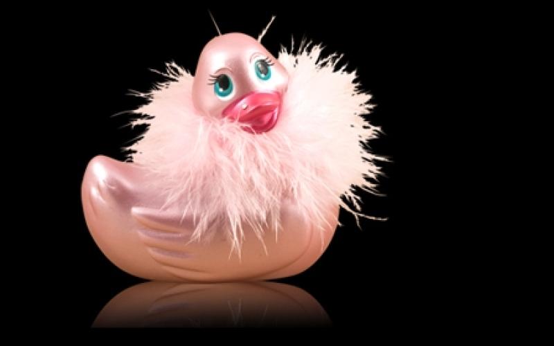 Elle est payée à avoir des orgasmes