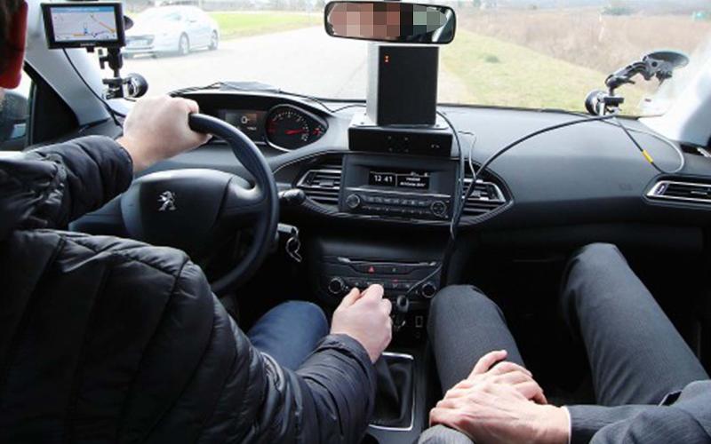Lorraine : 1800€ par mois pour conduire des voitures-radars privées