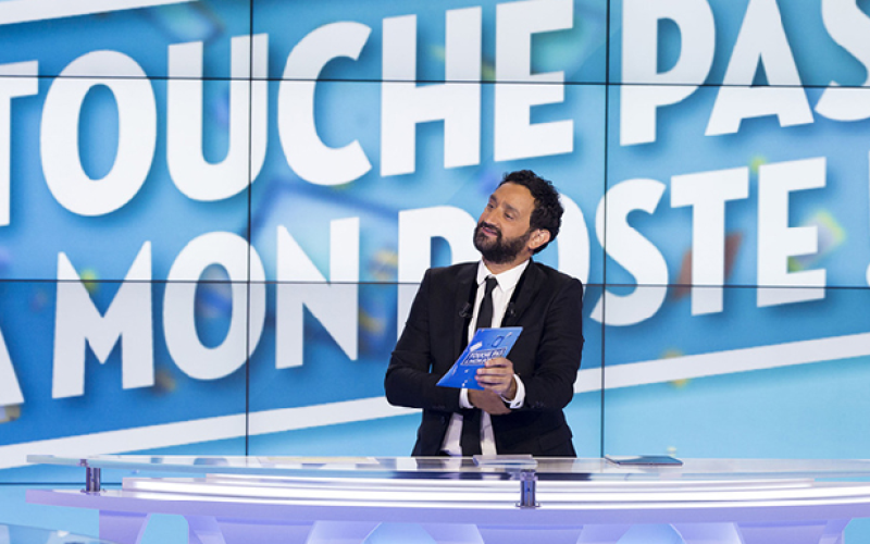 Un chroniqueur télé sera le prochain Bachelor sur C8
