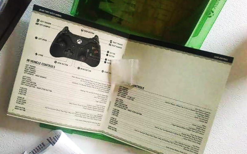 Un jeune garçon trouve de la drogue dans un jeu vidéo