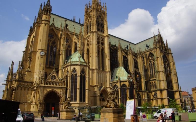 Un spectacle son et lumière dans la cathédrale de Metz 