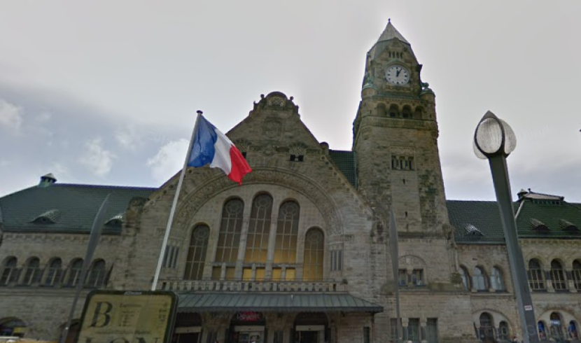 Metz : un homme poignardé devant la gare, dans un état grave 