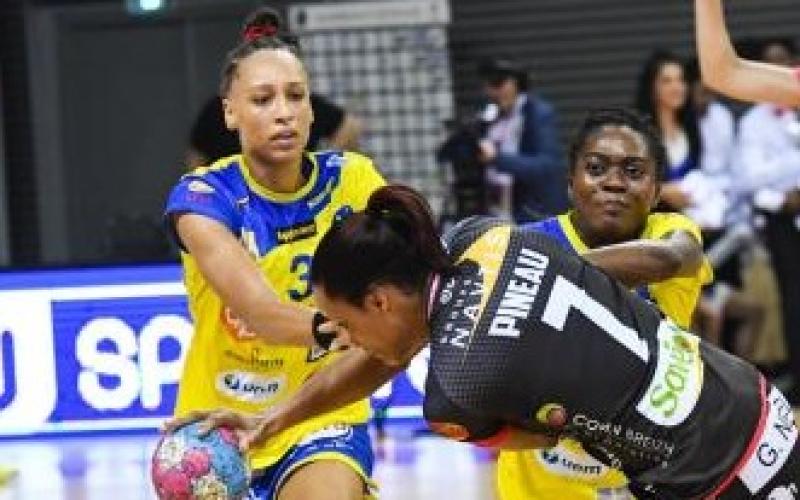  17ème victoire de rang en championnat pour les Dragonnes !