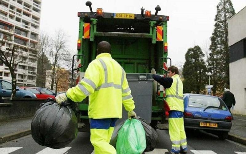 A Metz et dans certains villages, les poubelles ne sont pas ramassées partout !