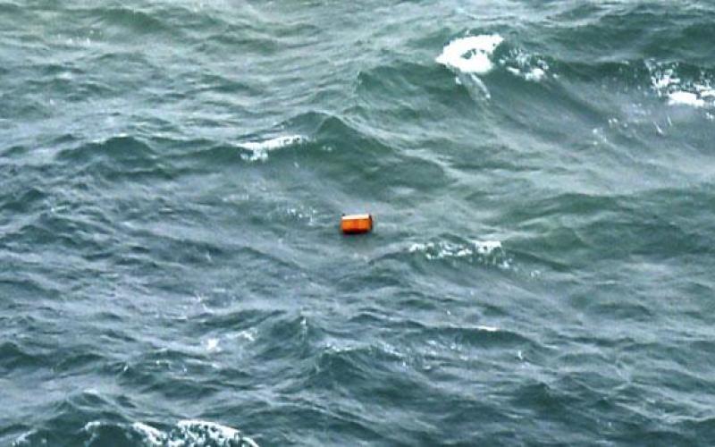 Air Asia : des débris de l'avion retrouvés en mer