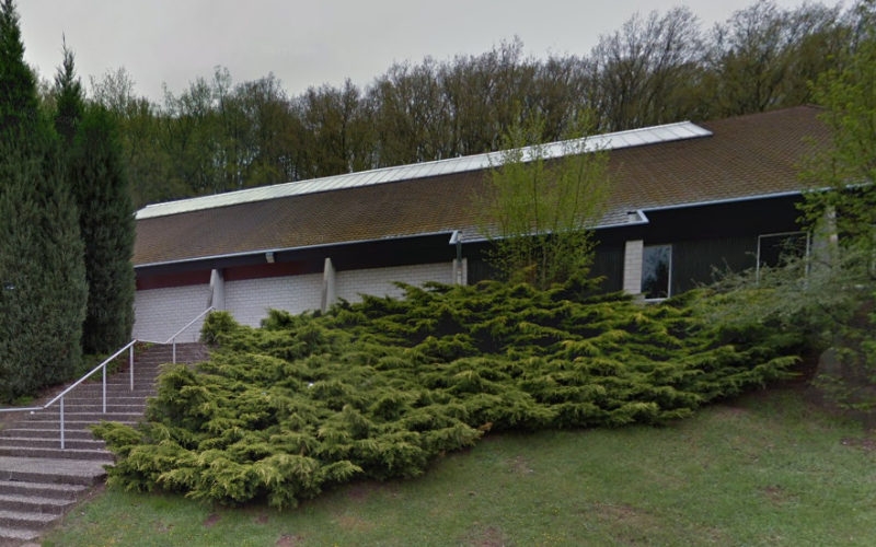 Bitche : des tags nazis découverts sur la façade du COSEC