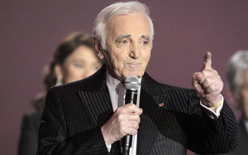 Charles Aznavour hospitalisé