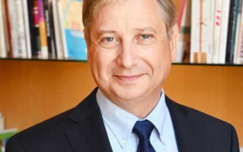 Covid-19 : pour le maire de Metz, un confinement "brutal" serait la solution