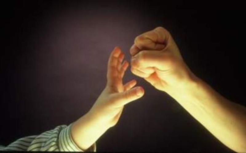 Deux parents jugés pour violences sur leur enfant de 7 ans