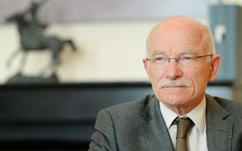 Dominique Gros doit rempiler selon le PS 57