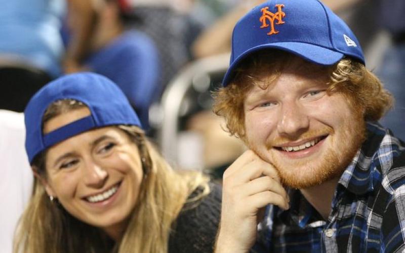 Ed Sheeran serait fiancé