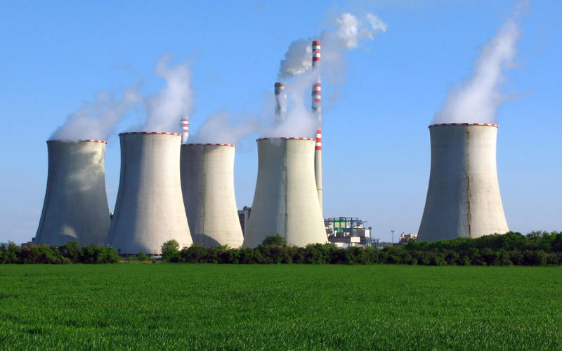 EDF porte plainte suite aux survols de drônes au dessus de plusieurs centrales nucléaires