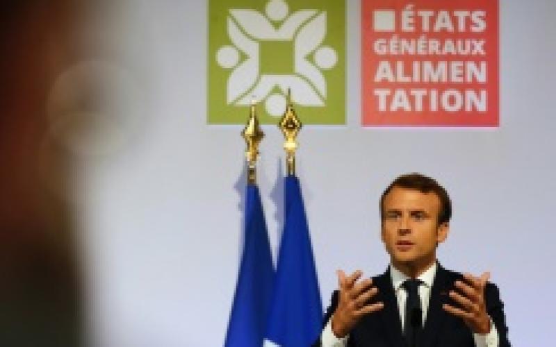 Emmanuel Macron annonce une loi pour aider les agriculteurs