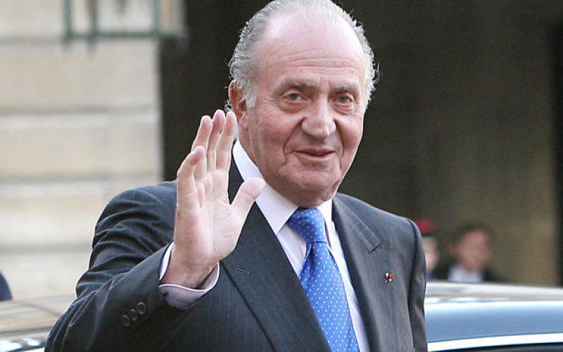 Espagne : Juan Carlos cède le trône à son fils Felipe