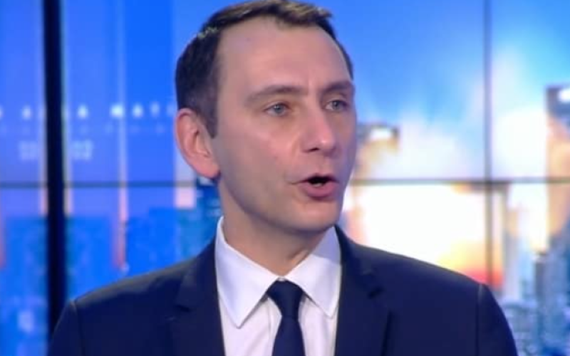 Hayange : « Il va bien le Hamas ? » Laurent Jacobelli invective Belkhir Belhaddad