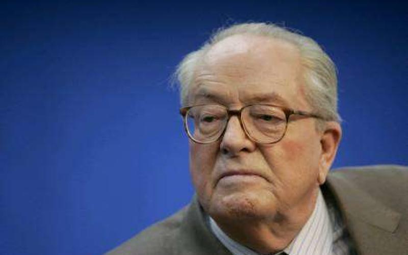 Jean-Marie Le Pen annonce la création de sa propre formation politique