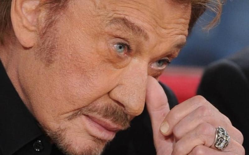 La France orpheline de sa légende du rock : Johnny est mort