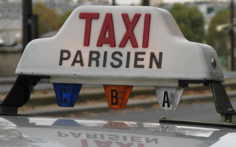 La grogne des taxis continue