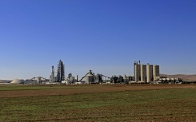 Lafarge mis en examen "complicité de crime contre l'humanité"