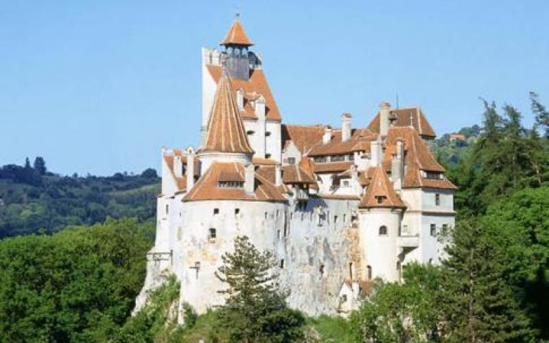 Le château de Dracula est à vendre