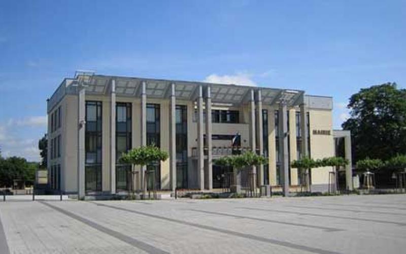 Le choc après le suicide d'un employé de mairie en Moselle-Est