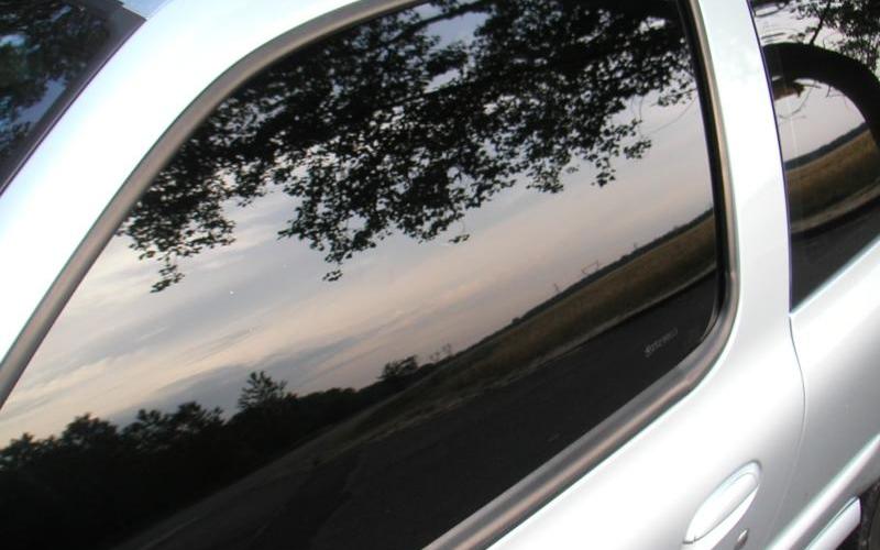 Les voitures aux vitres teintées bientôt interdites