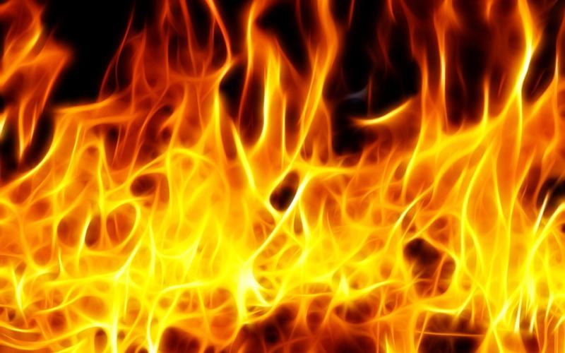 Marly : l’entrepôt de Onet Services dévasté par le feu