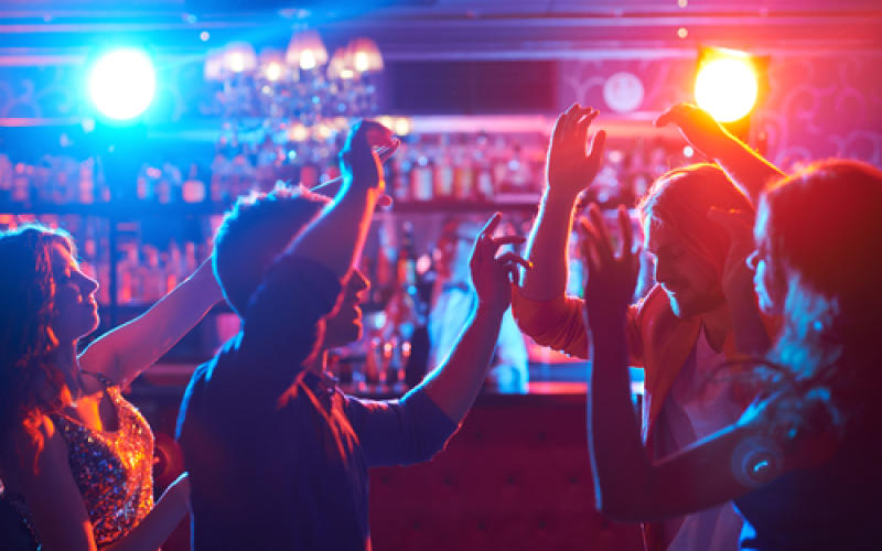 Moselle : 18 amendes pour des fêtards qui ont dépassé le couvre-feu