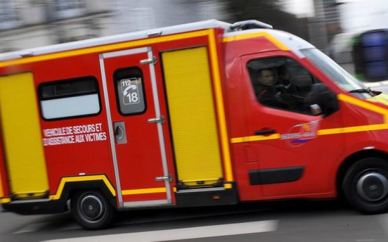 Moselle : un motard percuté par une voiture dont le conducteur prend la fuite 