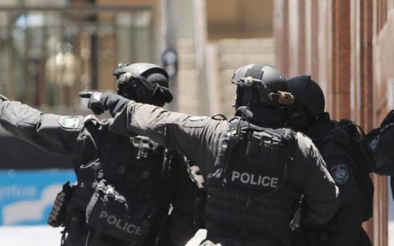 Nouvelle fusillade et prise d'otage à Paris