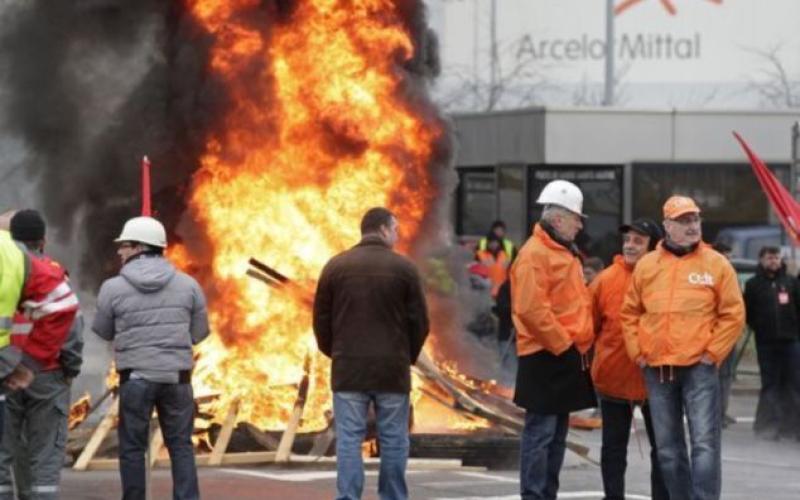 Nouvelle opération coup de poing des métallos

