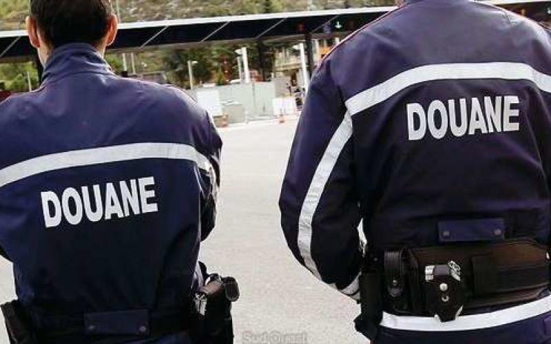 Prison ferme pour deux dealers interpellés par les douanes de Metz