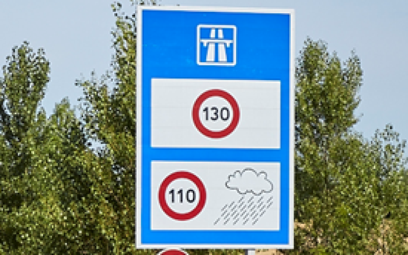 Prudence, il y a des travaux sur les autoroutes de la région ! 