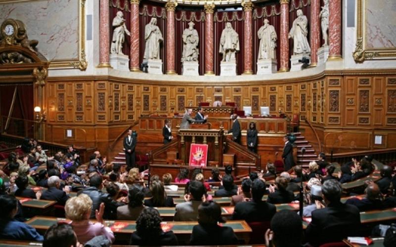 Sénatoriales : François Hollande tend l'autre joue