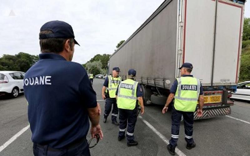 Saisie sur l'A31 : des kilos de cannabis dans des pianos !