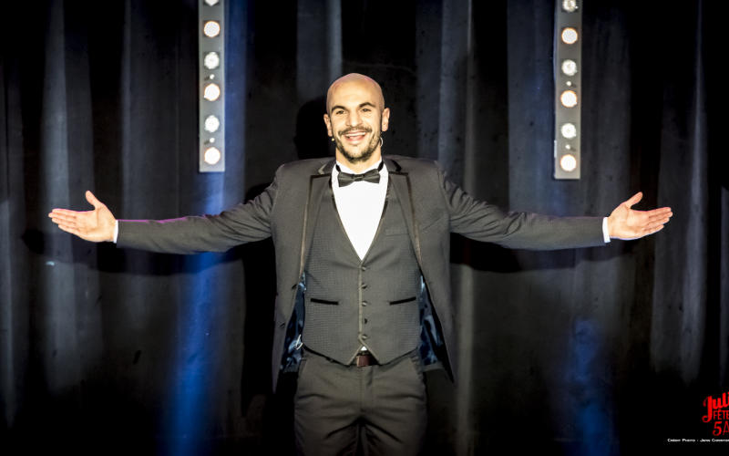 Thionville : un humoriste local conseille des lycéens, en vue du bac