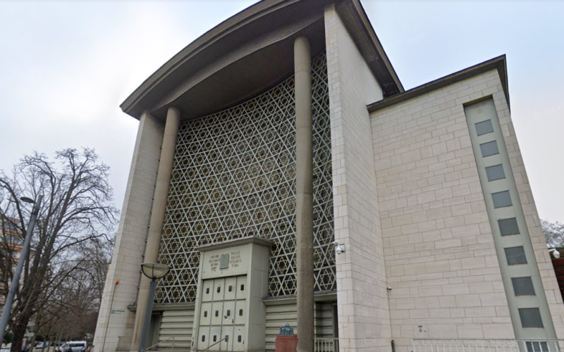 Un adolescent arrêté avec un couteau près de la synagogue de Strasbourg 