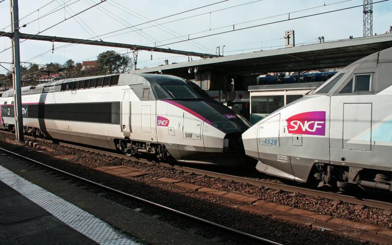 Vosges : un homme meurt percuté par un TGV