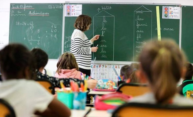 100 euros de plus par mois pour les profs débutants