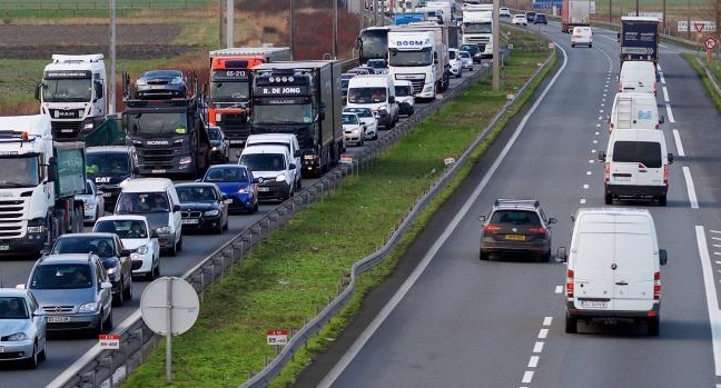 A31 : manifestation des arméniens de l'Est et grosse pagaille sur l'A31/A3