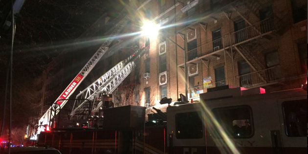 Au moins douze morts et une quinzaine de blessés graves à New-York suite à un incendie