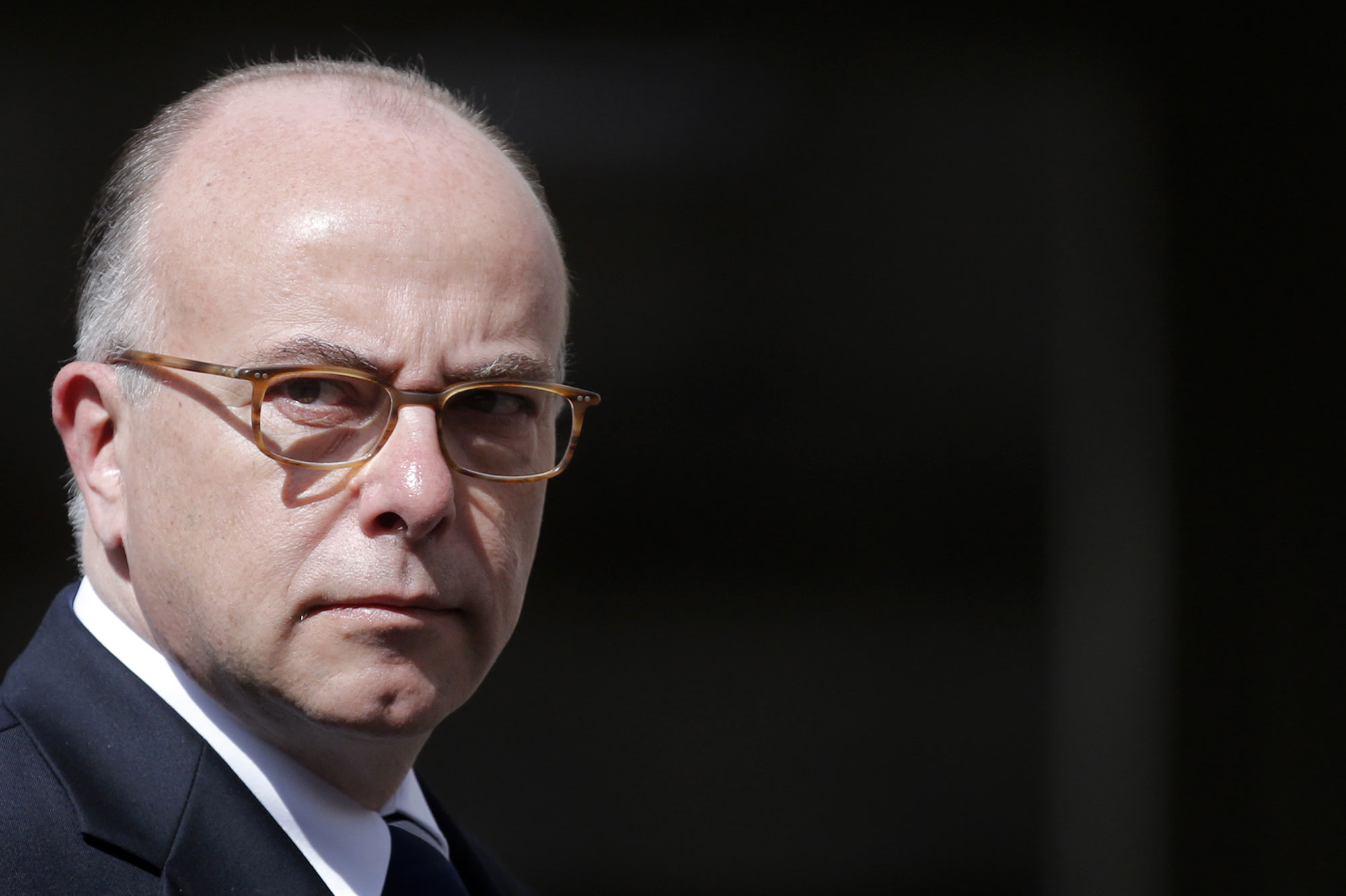 Bernard Cazeneuve va rétablir un contrôle aux frontières pour la COP21
