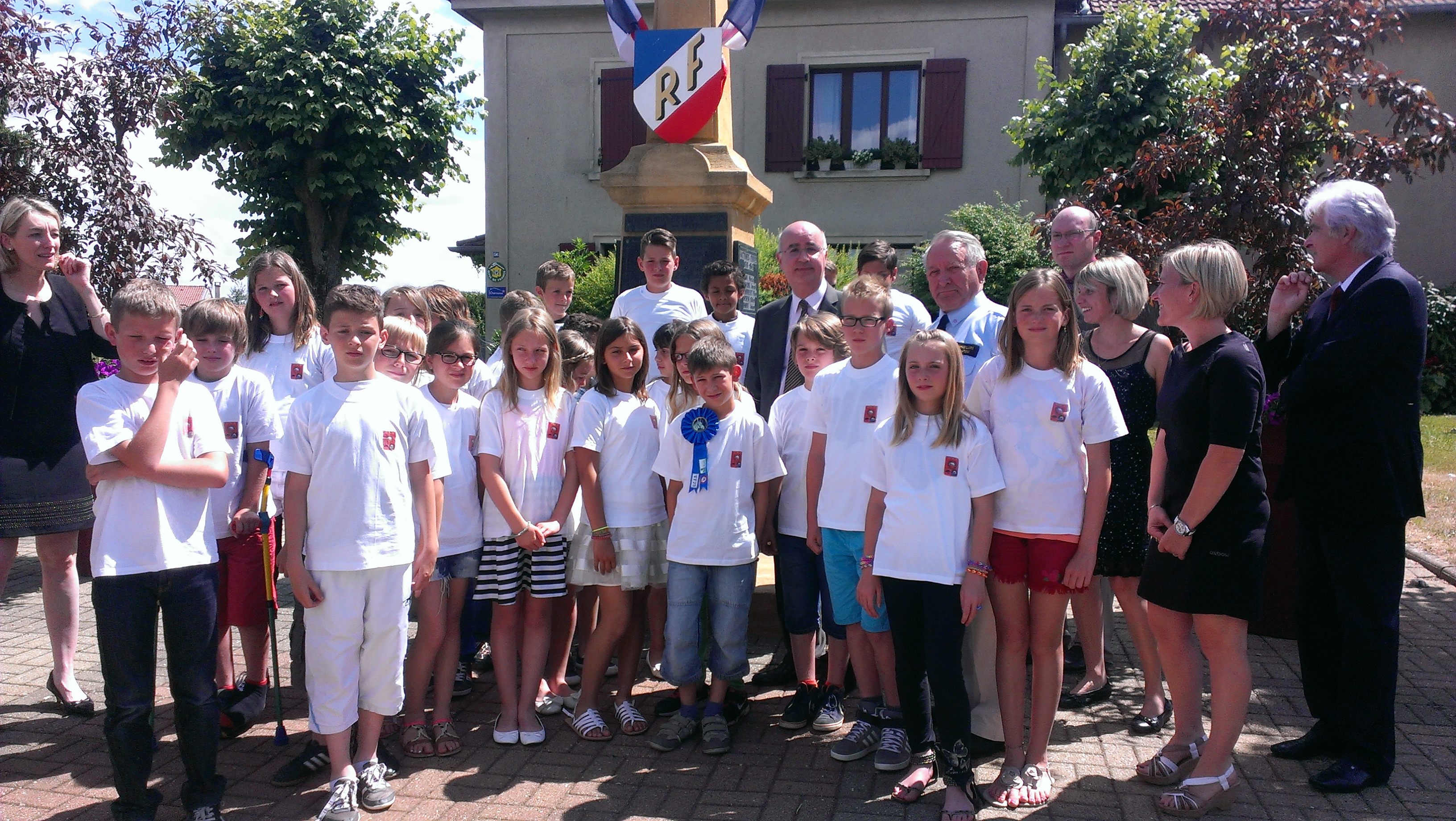 Centenaire 14/18 : Le préfet de la région à la rencontre des élèves d'Amanvillers