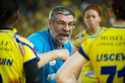 Clap de fin entre Sandor Rac et le Metz HB