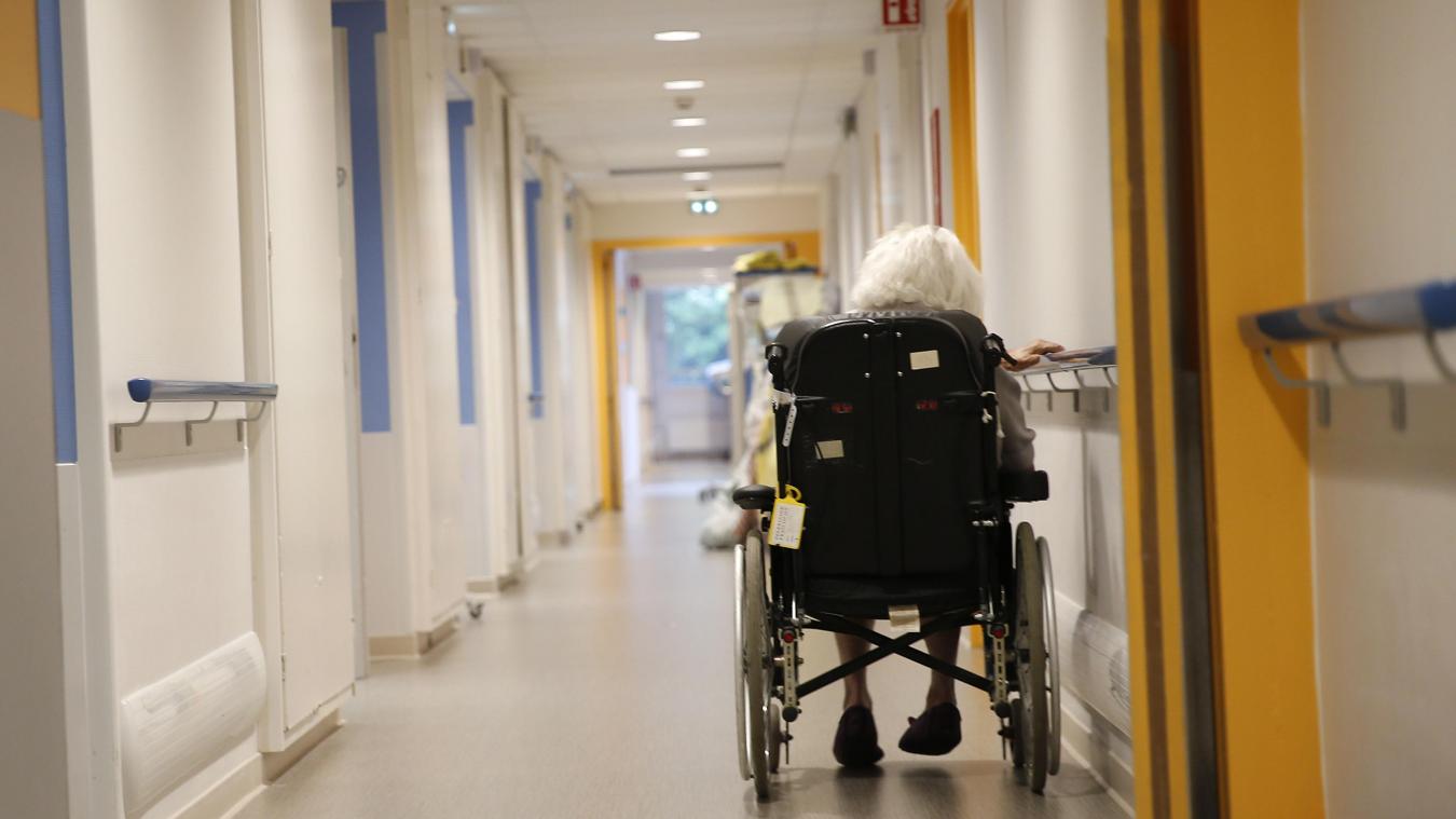 Coronavirus : Un droit de visite pour les familles dans les Ehpad, à partir d'aujourd'hui