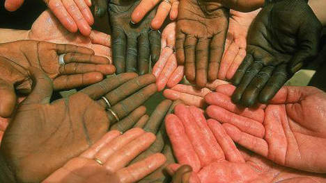 Couleur de peau à louer