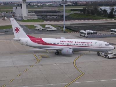 Crash Air Algérie : les boîtes noires sont arrivées en France