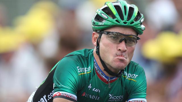 Cyclisme : Thomas Voeckler percuté par une voiture