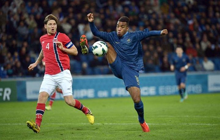 Deschamps rappelle Lacazette et Trémoulinas