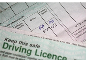 Elle rate son permis de conduire théorique 110 fois